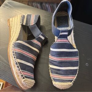 Tory Burch Catalina Espardrille Wedge Heel Striped Red White Blue Size 7.5